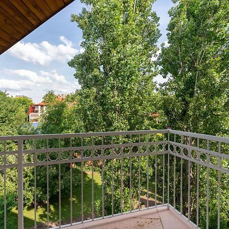 Izabella Panzio Bed & Breakfast ไฮจ์ดุสโซบอสโล ภายนอก รูปภาพ