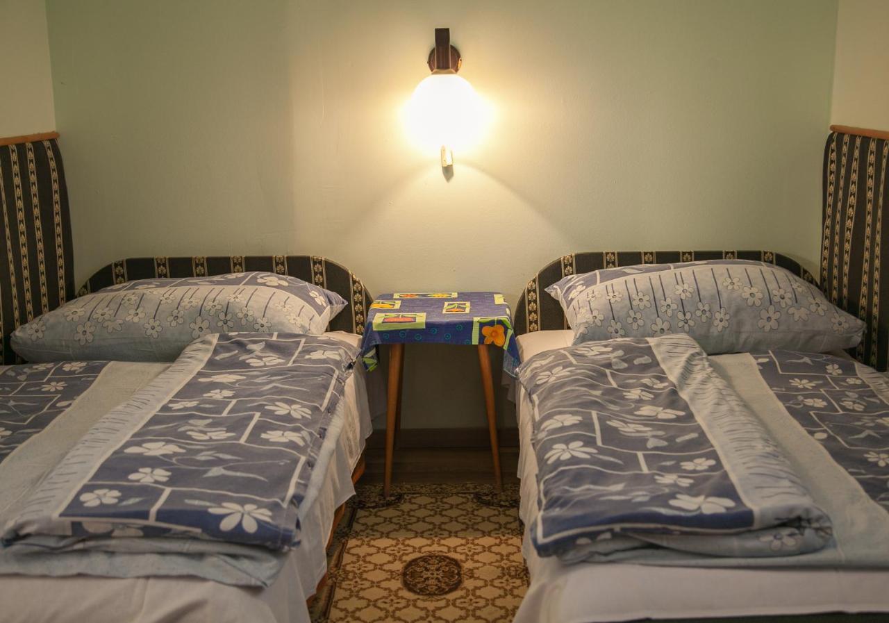 Izabella Panzio Bed & Breakfast ไฮจ์ดุสโซบอสโล ภายนอก รูปภาพ