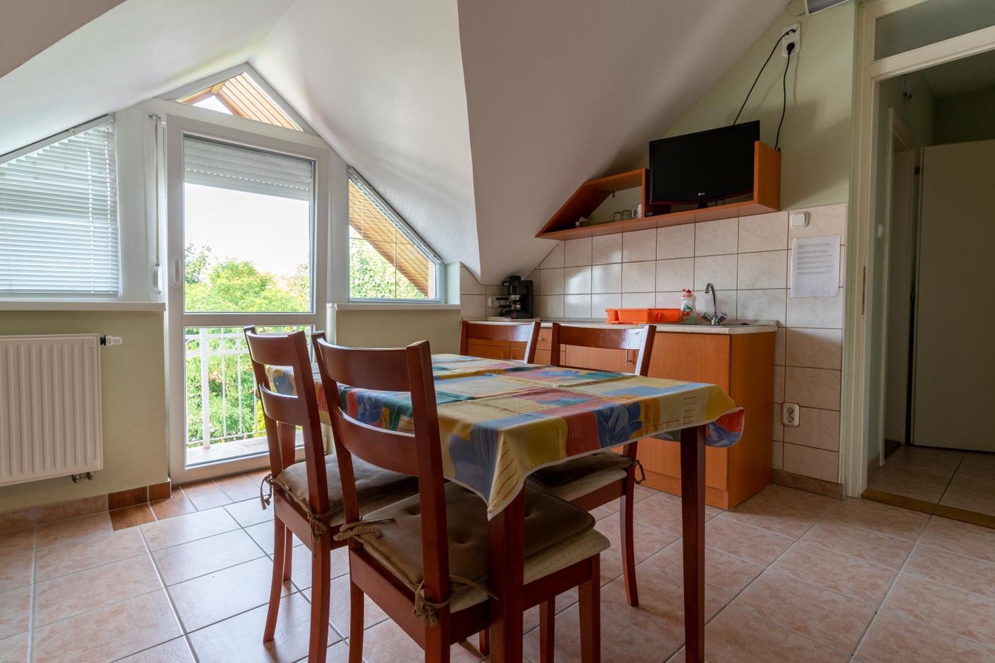 Izabella Panzio Bed & Breakfast ไฮจ์ดุสโซบอสโล ภายนอก รูปภาพ
